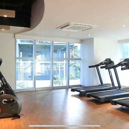 1 Bedroom Condo Uptown Parksuites Bgc, High Floor, Morning Sun Manila Exterior photo