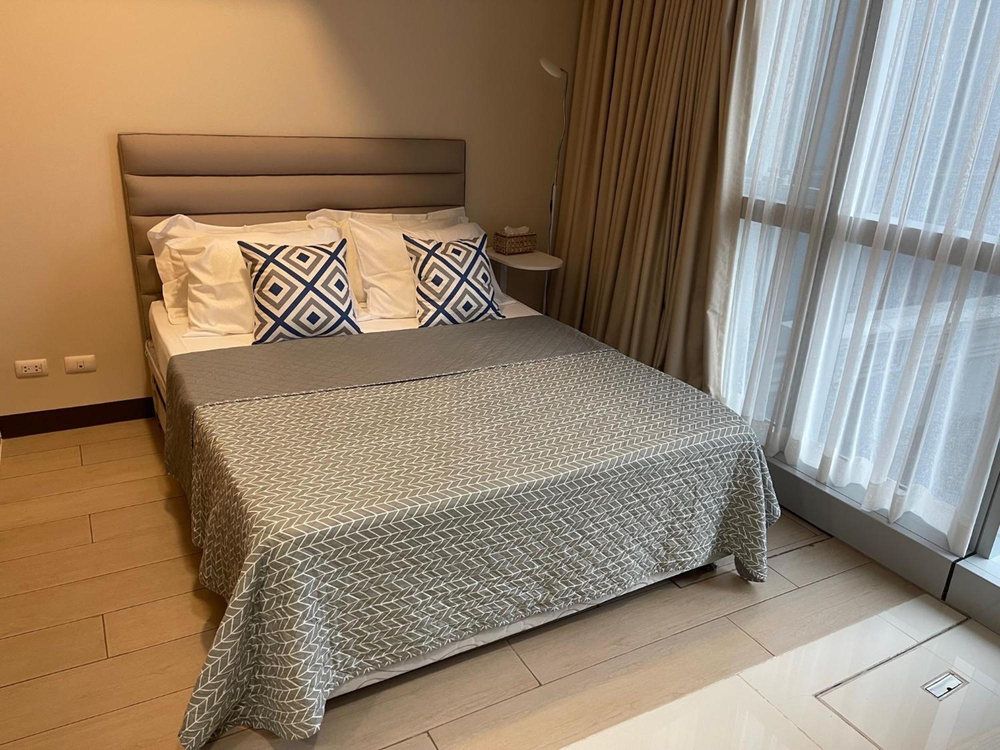 1 Bedroom Condo Uptown Parksuites Bgc, High Floor, Morning Sun Manila Exterior photo
