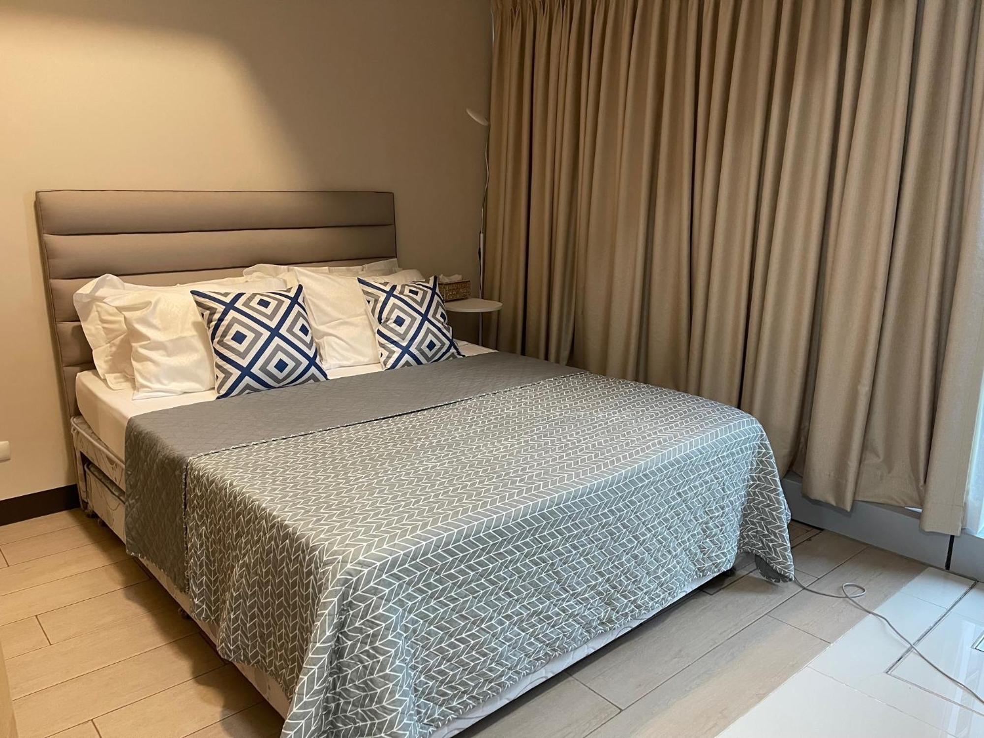 1 Bedroom Condo Uptown Parksuites Bgc, High Floor, Morning Sun Manila Exterior photo